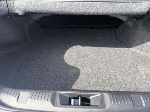 Used 2025 Ford Mustang Premium image 5