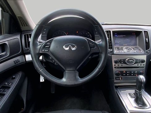 Used 2013 INFINITI G37 Journey w/ Premium Pkg RWD image 6