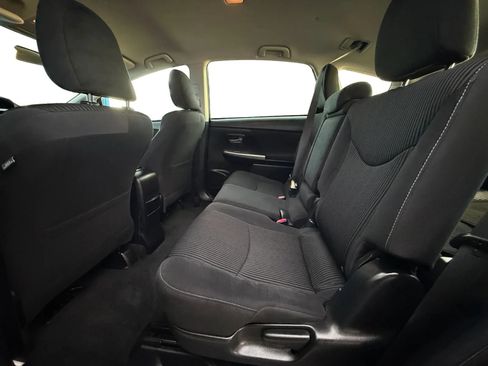 Used 2015 Toyota Prius V Three FWD image 16