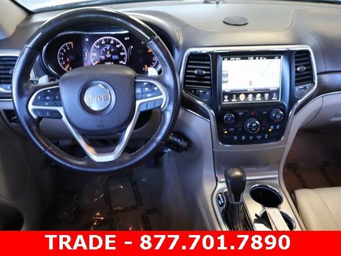Used 2016 Jeep Grand Cherokee Overland image 15