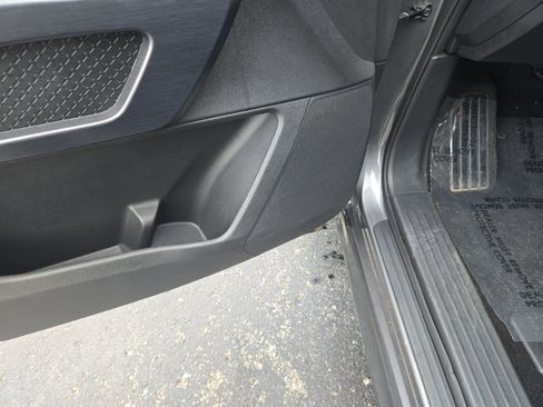 Certified 2025 Nissan Pathfinder SL image 30