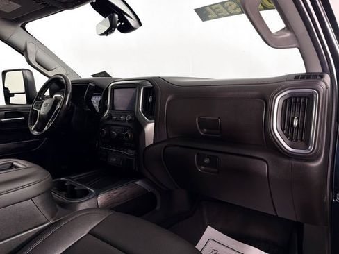 Used 2021 Chevrolet Silverado 2500 LTZ w/ LTZ Plus Package image 32