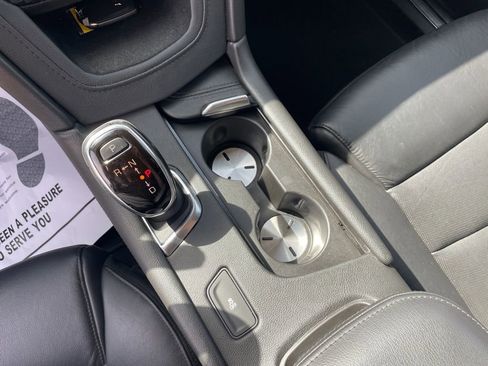 Used 2019 Cadillac XT5 Luxury w/ Advanced Security Package image 16