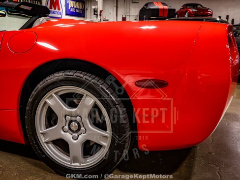 Used 1999 Chevrolet Corvette Convertible w/ Memory Pkg RWD image 46