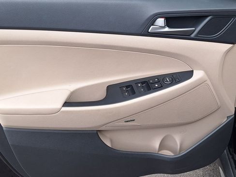 Used 2018 Hyundai Tucson SEL Plus image 9
