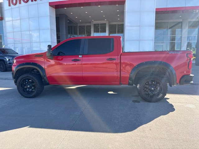 Used 2019 Chevrolet Silverado 1500 Custom Trail Boss w/ Custom Convenience Package AWD/4WD image 8
