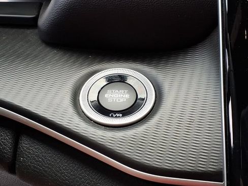 Used 2023 Jeep Grand Cherokee L Laredo AWD/4WD image 16