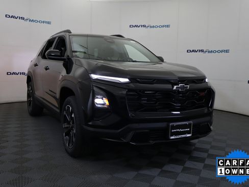 Used 2024 Chevrolet Suburban Z71 w/ Luxury Package image 35