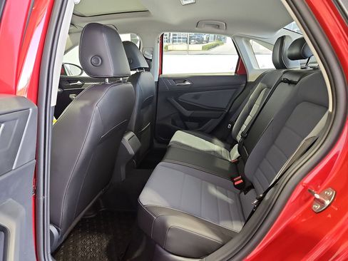 New 2026 Volkswagen Jetta SE FWD image 14