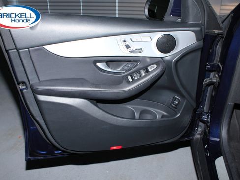 Used 2019 Mercedes-Benz GLC 300 image 21