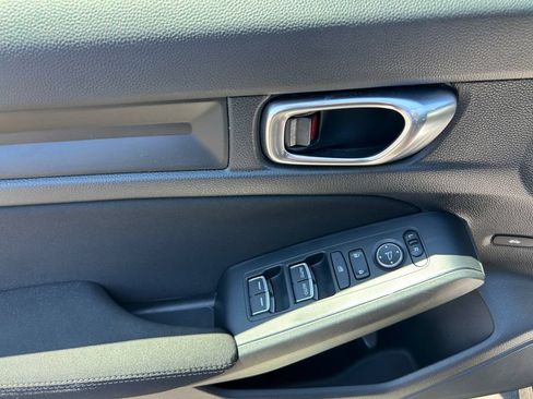 Used 2023 Honda Civic Sport image 19