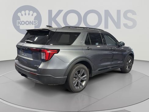 New 2026 Ford Explorer Active w/ Active Comfort Package AWD/4WD image 7