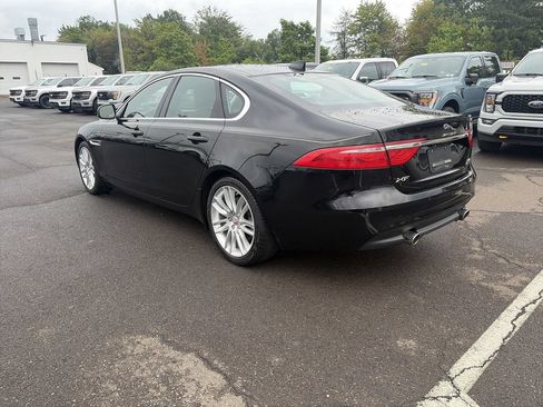 Used 2017 Jaguar XF Prestige AWD/4WD image 3
