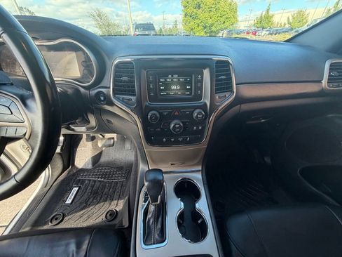 Used 2016 Jeep Grand Cherokee Laredo RWD image 26