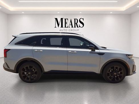 Used 2023 Kia Sorento SX FWD image 6