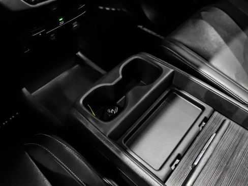 Used 2023 Honda Odyssey Touring image 26