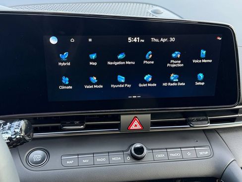 New 2026 Hyundai Elantra SEL FWD image 26