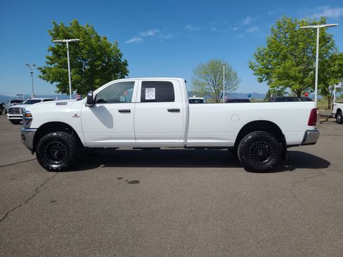 Used 2025 RAM 3500 Tradesman AWD/4WD image 11