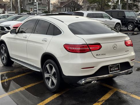 Used 2018 Mercedes-Benz GLC 300 4MATIC Coupe image 6