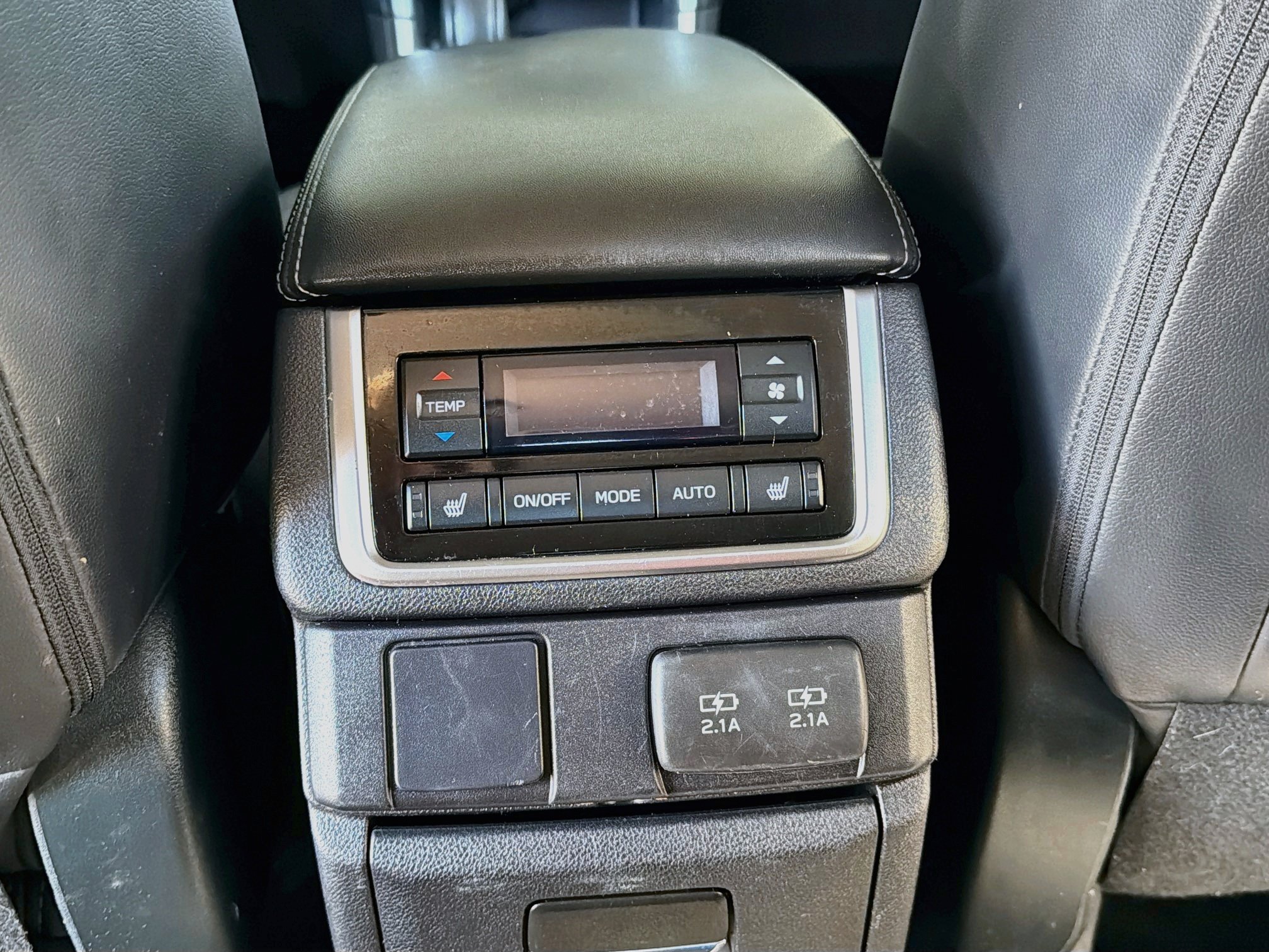 Used 2020 Subaru Ascent Limited AWD/4WD image 27