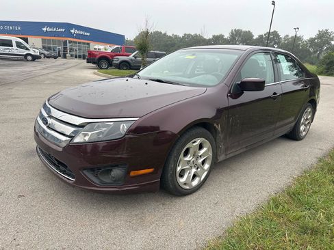 Used 2011 Ford Fusion SE w/ 202A Rapid Spec Order Code FWD image 3