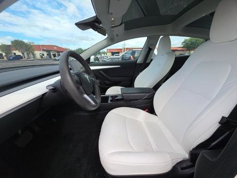 Used 2023 Tesla Model 3 Standard Range image 7
