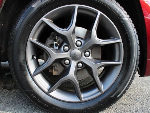 Used 2020 Jeep Grand Cherokee Limited X image 24