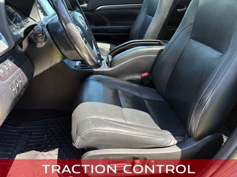 Used 2018 Toyota Highlander Limited AWD/4WD image 11