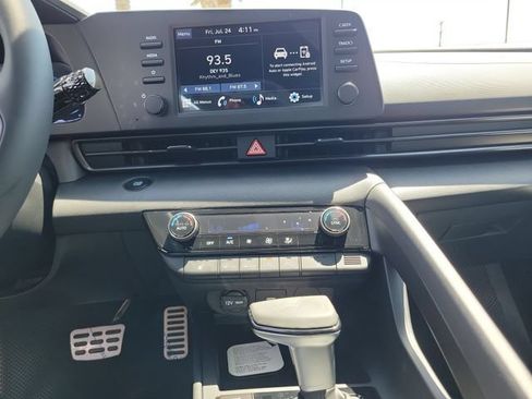 New 2026 Hyundai Elantra SEL Sport FWD image 15