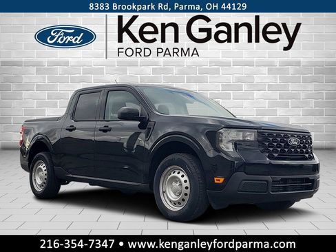 New 2025 Ford Maverick XL image 3