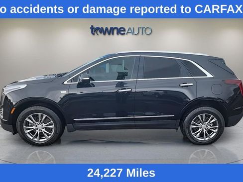 Used 2022 Cadillac XT5 Premium Luxury AWD/4WD image 2