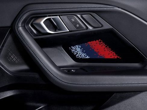 Used 2025 BMW M2 image 58