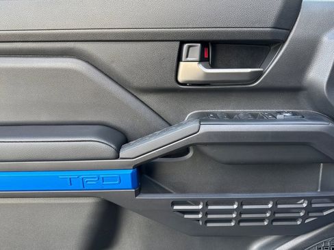 New 2025 Toyota Tacoma TRD Sport image 12