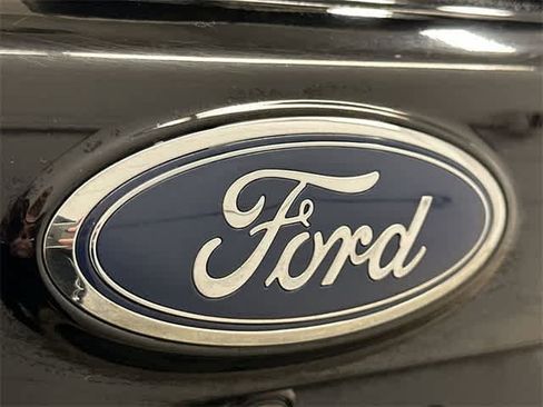 Used 2017 Ford Escape SE image 17