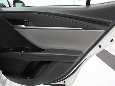 Used 2025 Toyota Camry LE FWD image 20