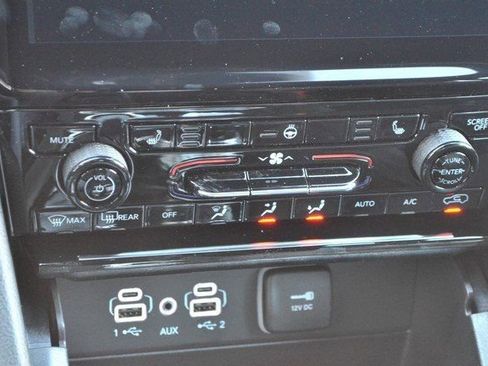 New 2025 Jeep Grand Cherokee Limited image 26