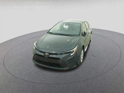 New 2026 Toyota Corolla LE image 16