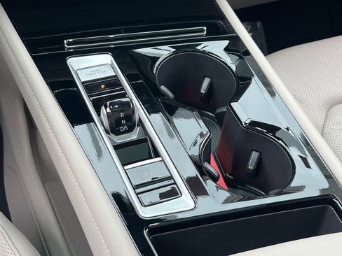 New 2026 Volkswagen Atlas SE image 24