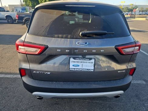 Used 2024 Ford Escape Active AWD/4WD image 7