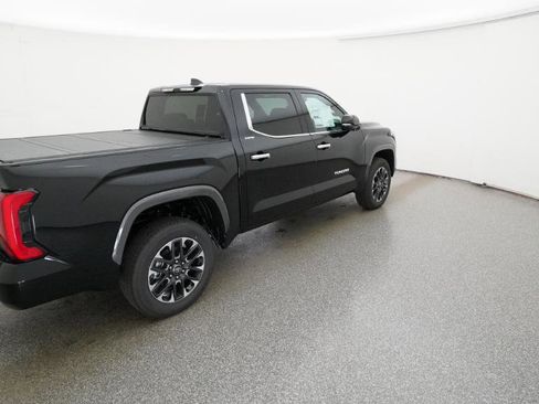 New 2026 Toyota Tundra Limited AWD/4WD image 12