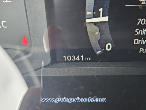 Used 2025 Toyota Tacoma SR5 image 22