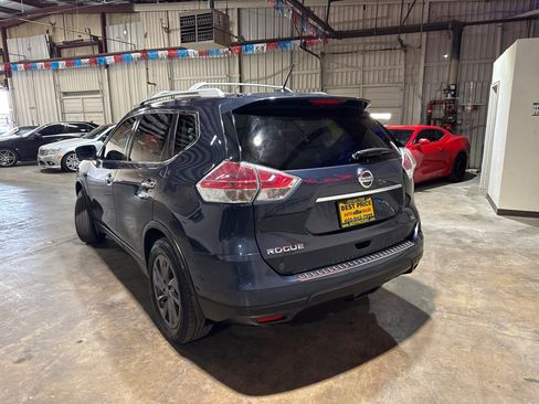 Used 2016 Nissan Rogue SL w/ SL Premium Package FWD image 3