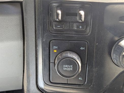 Used 2023 Ford F250 XLT image 25