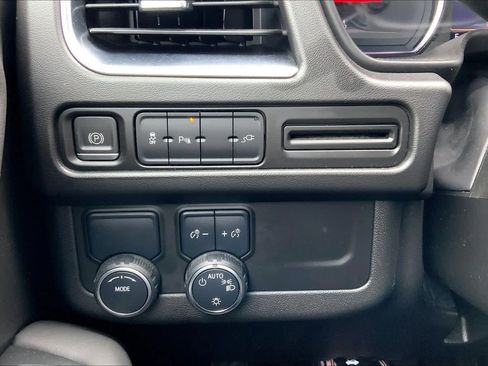 Used 2021 Chevrolet Tahoe LS RWD image 32