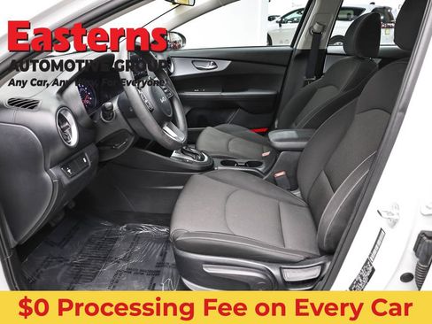 Used 2023 Kia Forte LXS FWD image 13