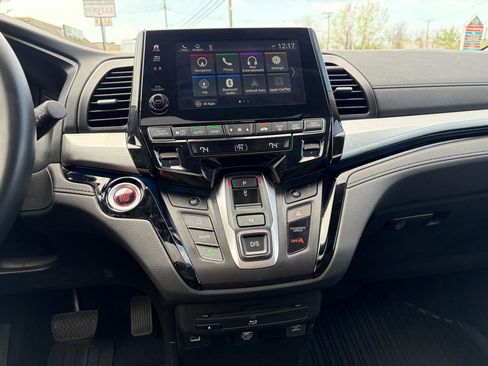 Used 2024 Honda Odyssey Touring image 29