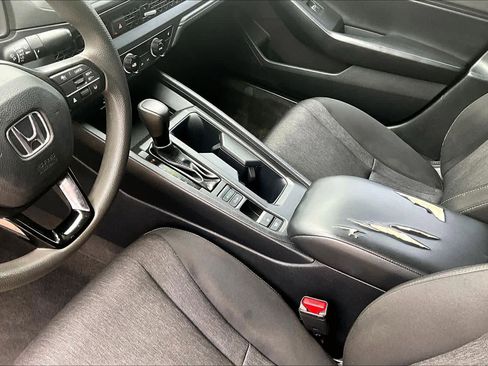 Used 2023 Honda Accord EX image 17