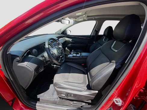 Used 2023 Hyundai Tucson Limited w/ Cargo Package FWD image 19