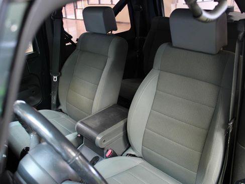 Used 2007 Jeep Wrangler Sahara w/ PWR Convenience Group AWD/4WD image 28