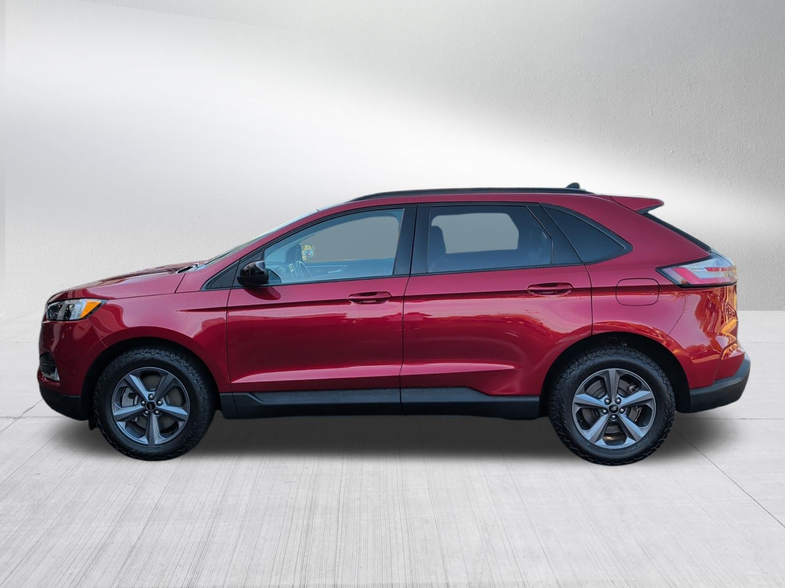 Certified 2024 Ford Edge SEL w/ Sport Appearance Package AWD/4WD image 4